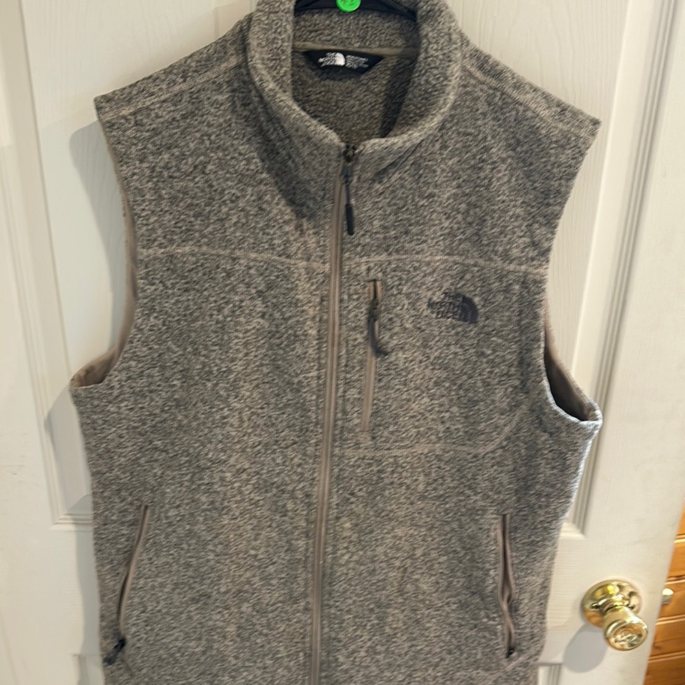 The North Face Gray Fleece Vest Classic Layering Essential